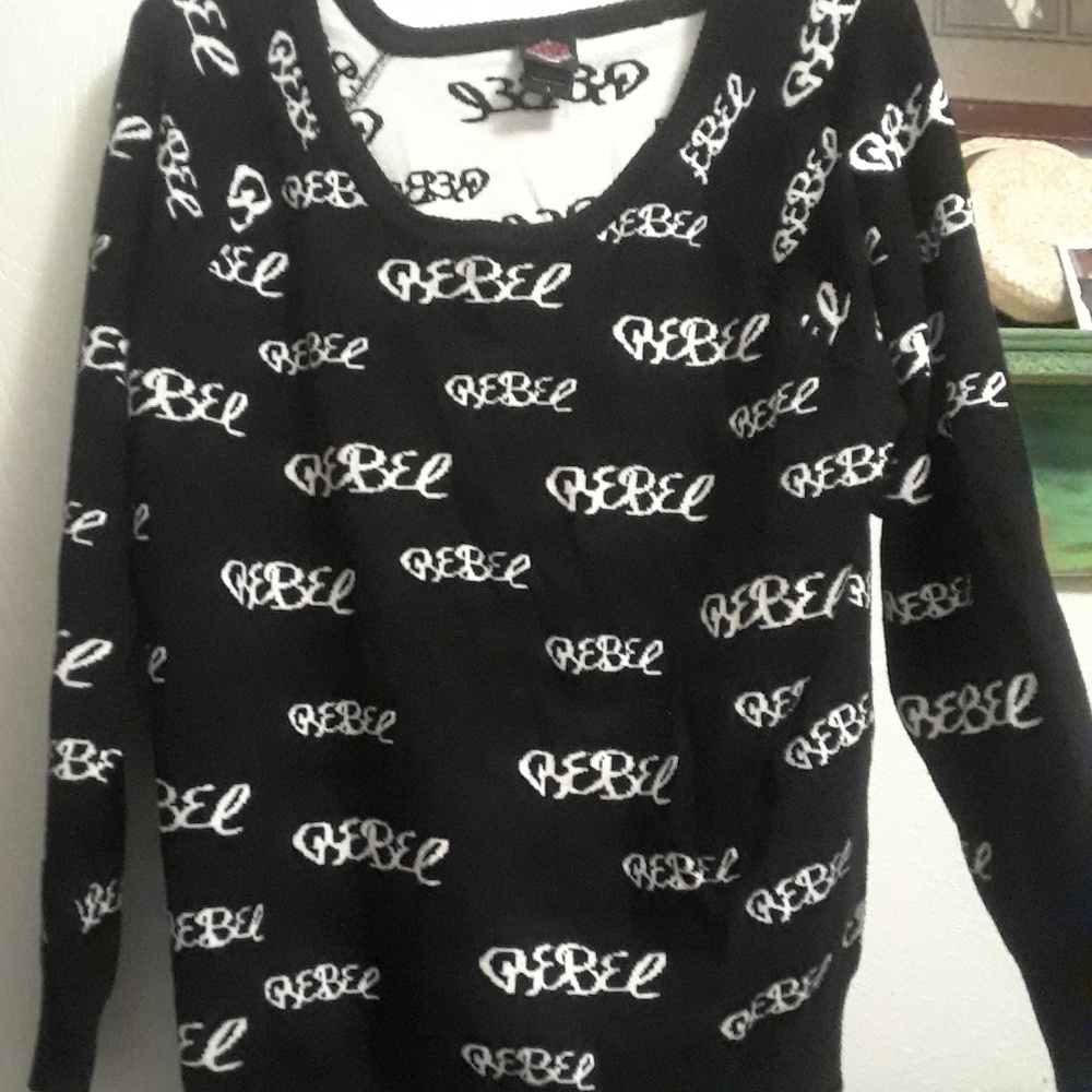 SOLD Rebel sweater
